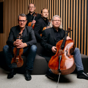 Read more about the article O Amor e o Adeus – Tríptico Romântico